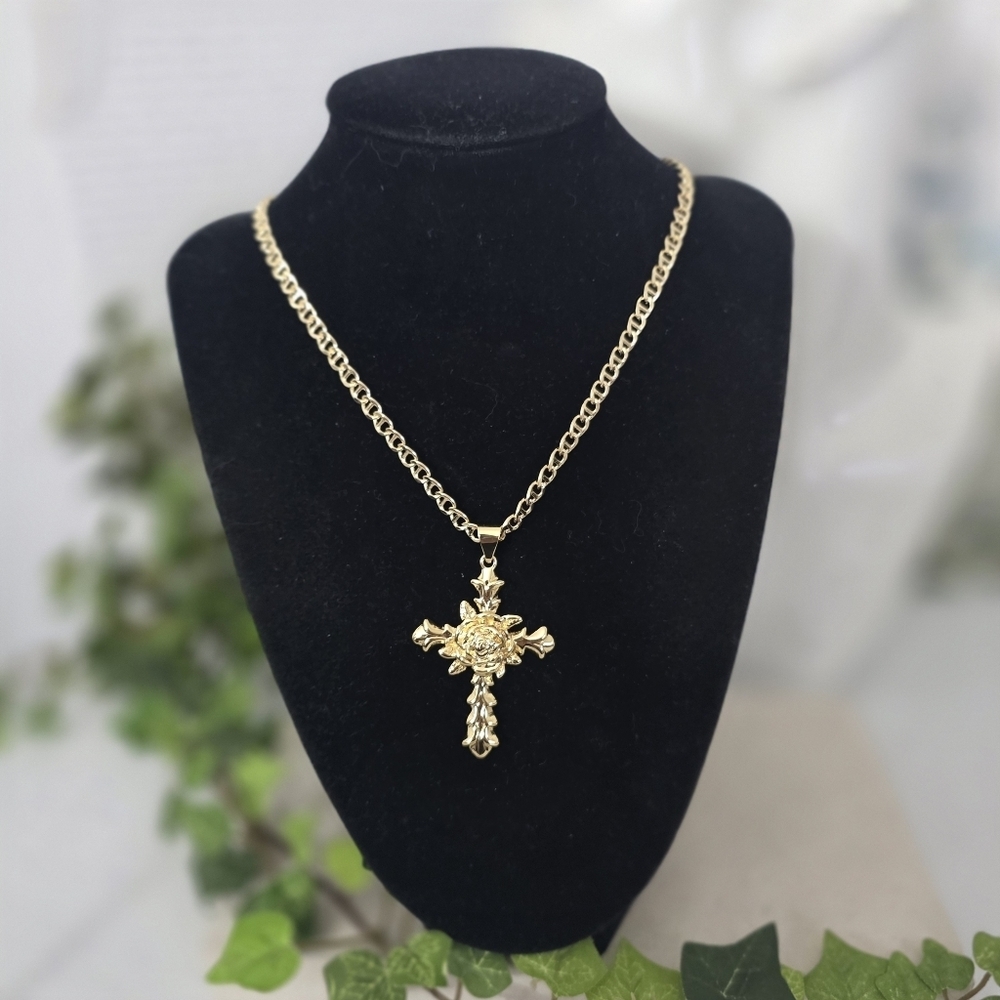 Statement Gold Fille Chain Necklace and Cross Pendant